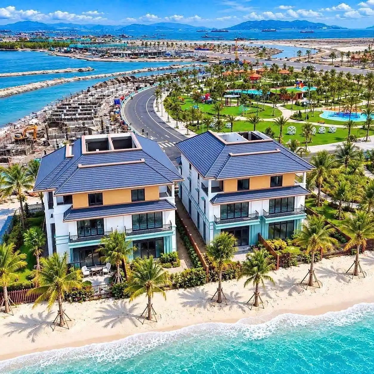 Biệt thự có bãi cát và biển riêng sau nhà tại phân khu Vịnh Ngọc, Vinhomes Green Paradise Cần Giờ