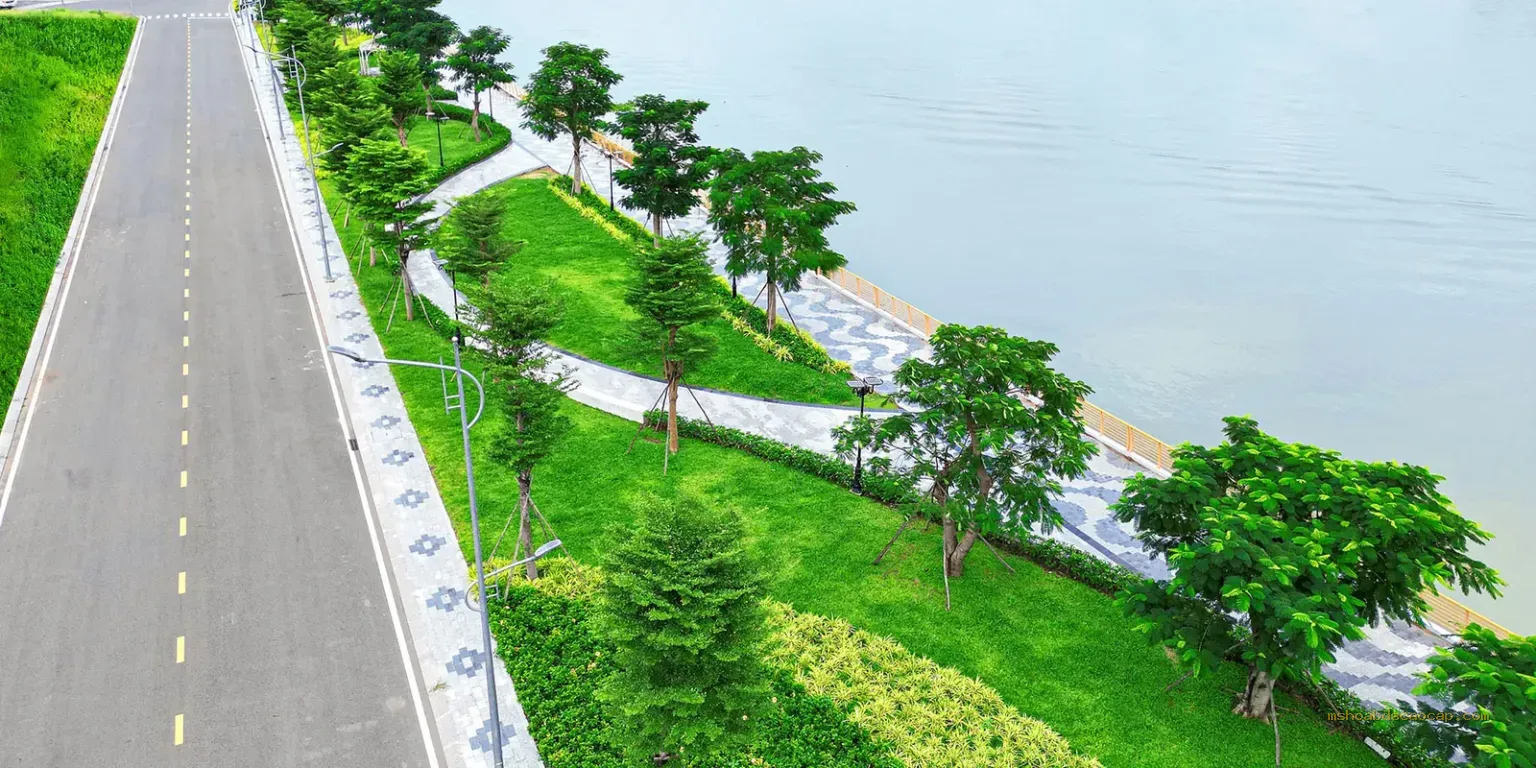 Công viên The Long Park dọc sông Sài Gòn